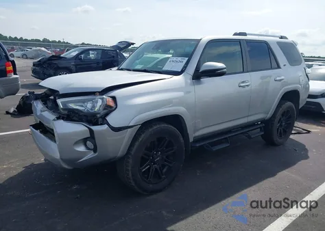 2020 Toyota 4Runner Sr5 Premium z USA, uszkodzony, nr VIN JTEBU5JR0L5805569